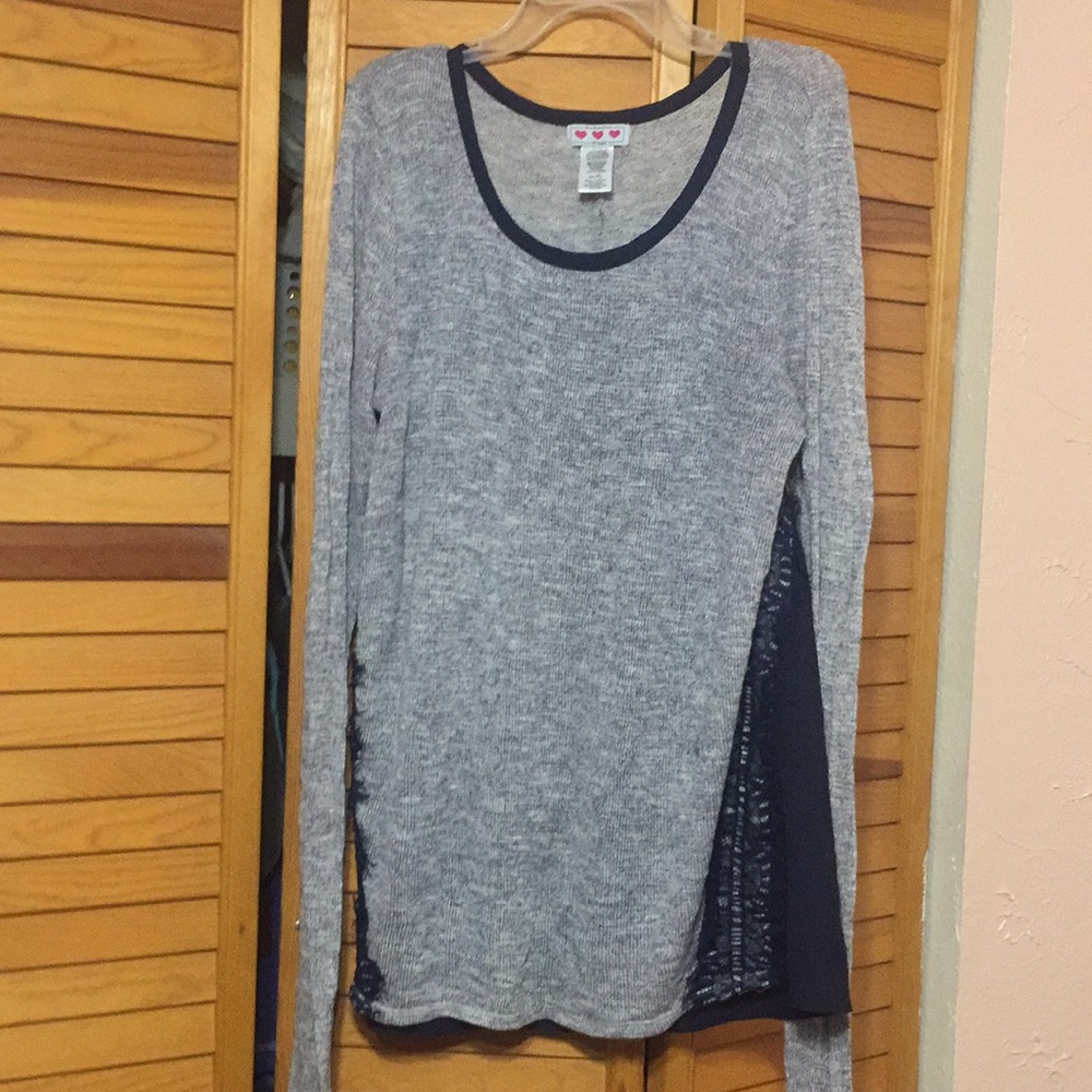 Three Pink Hearts Trixxi Sweater size XL